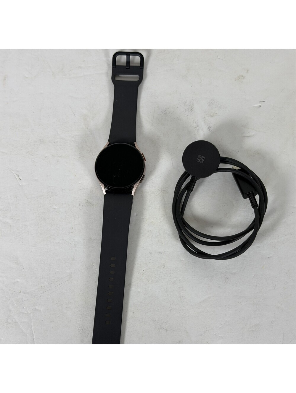 Samsung Galaxy Watch4 SM-R860 Smartwatch Black/Rose Gold - Storage Location E1